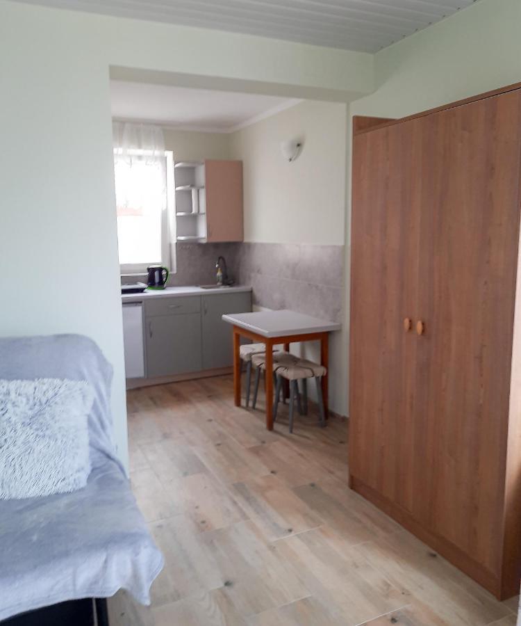 Hotel Dom Wczasowy Lodzianka Mrzeżyno Exteriér fotografie