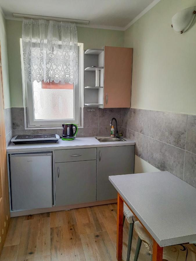 Hotel Dom Wczasowy Lodzianka Mrzeżyno Exteriér fotografie