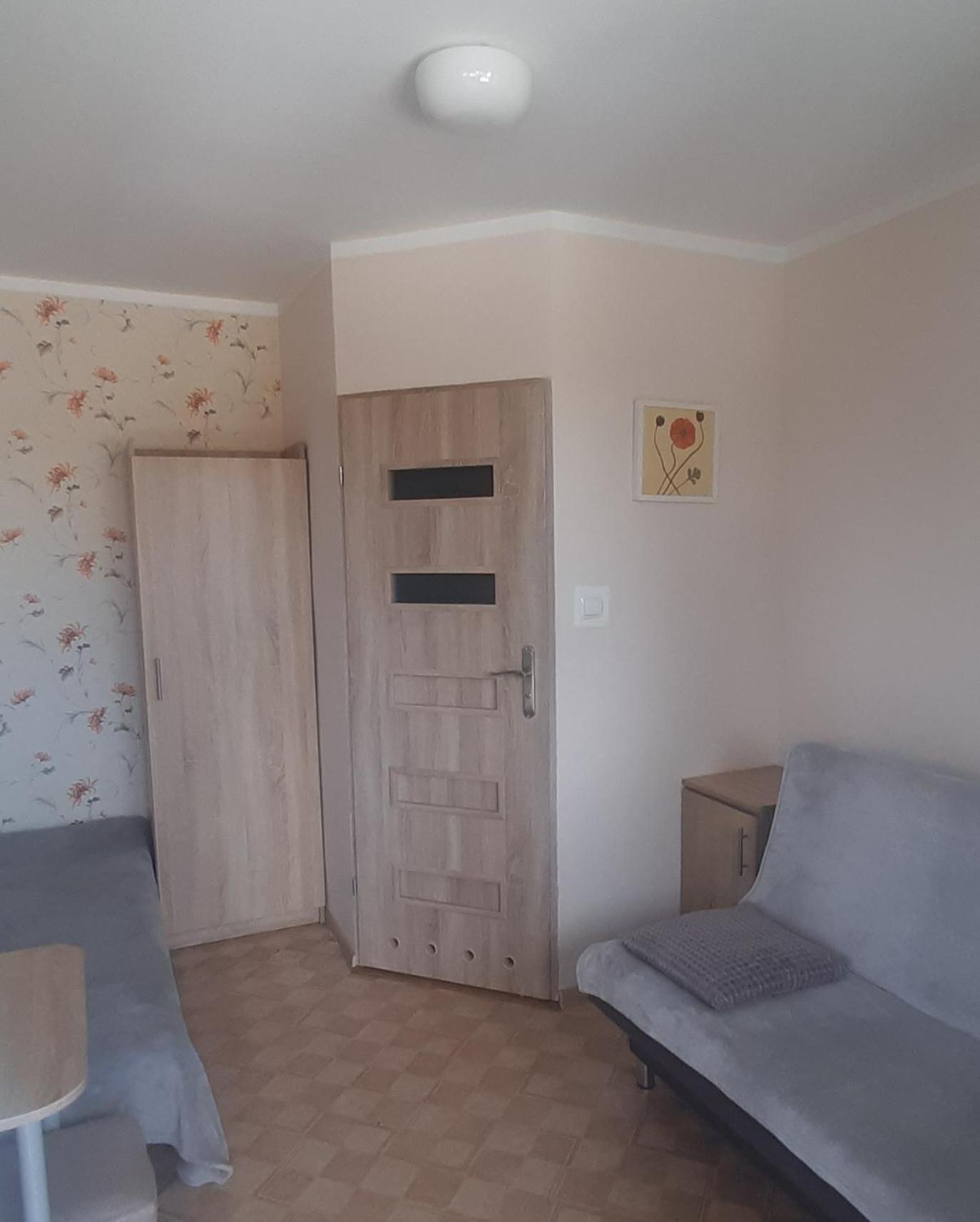 Hotel Dom Wczasowy Lodzianka Mrzeżyno Exteriér fotografie