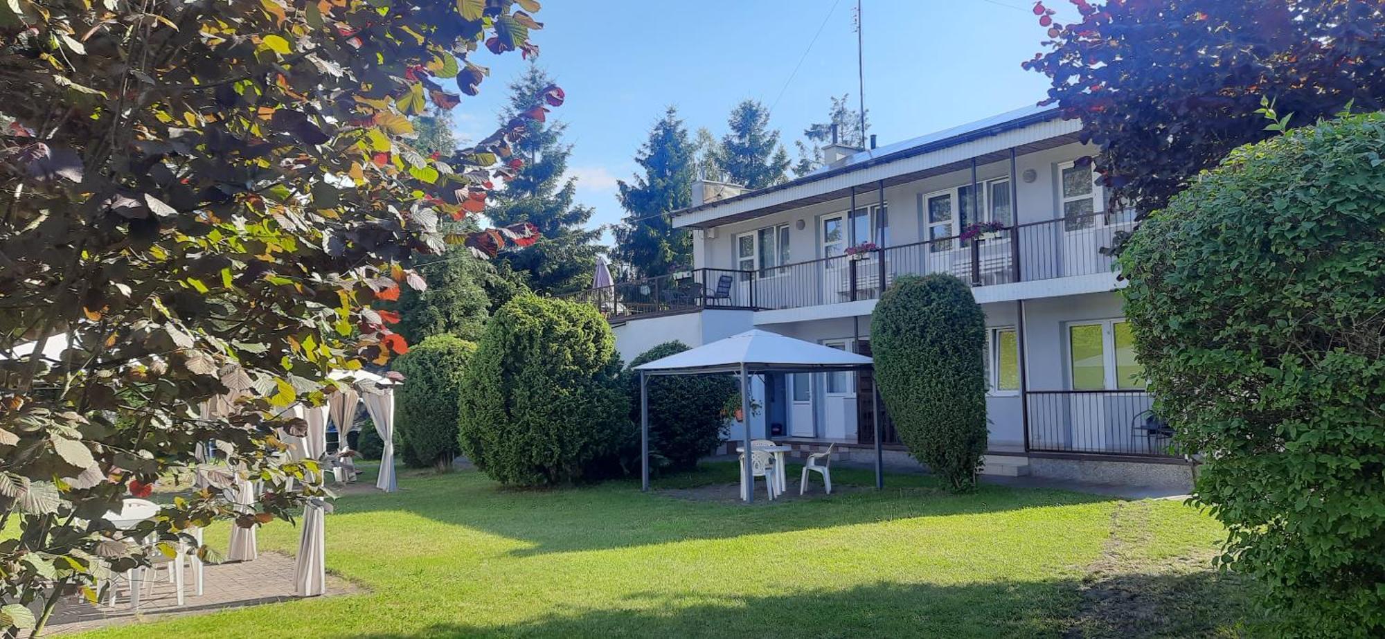 Hotel Dom Wczasowy Lodzianka Mrzeżyno Exteriér fotografie